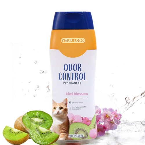 China Factory Custom Organic Bath Shampoo Moisturizing Pet Shower Cat Healthy Dog Relieving Itchy Skin Glossy Coat Pets